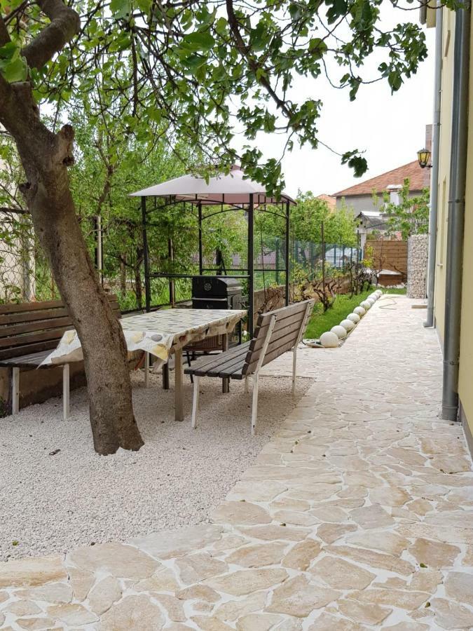 Pavlo Apartments Zadar Ngoại thất bức ảnh